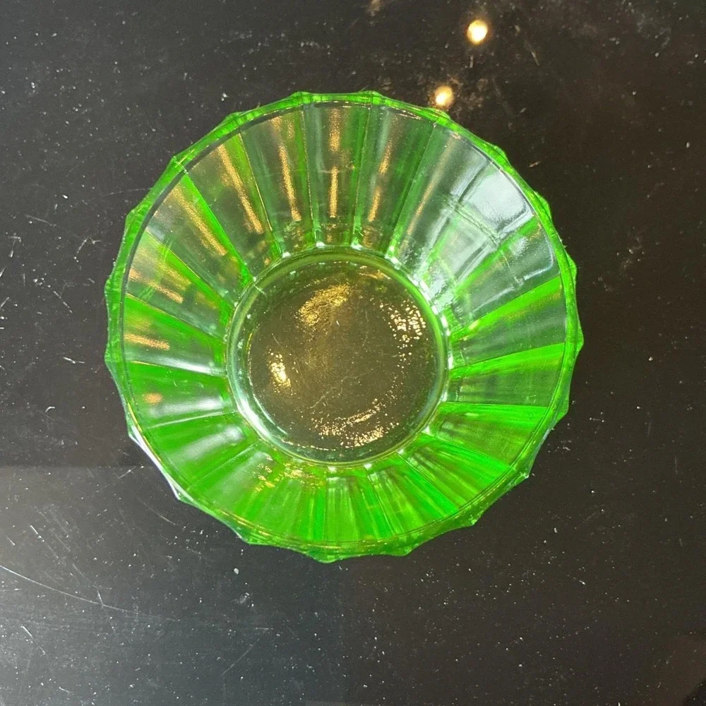 Unmarked this ribbed